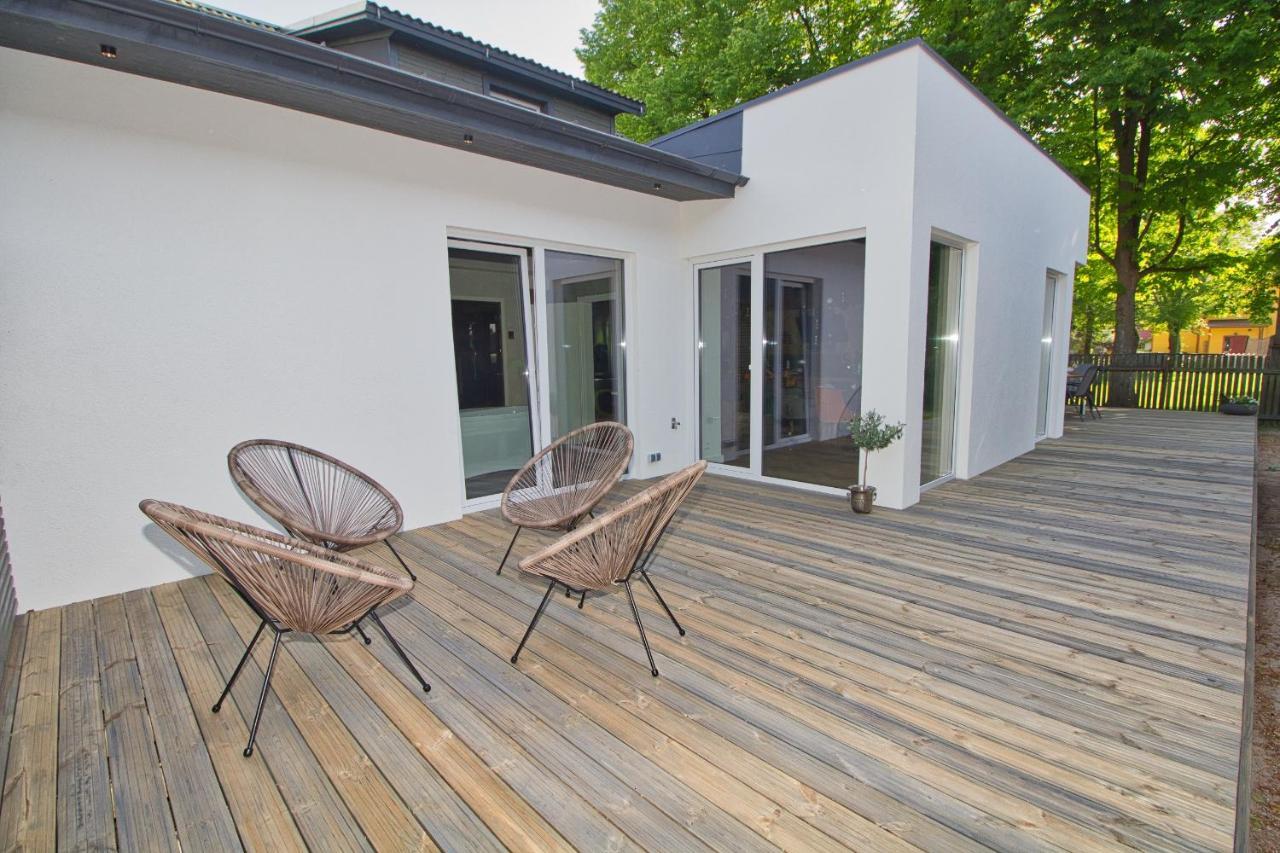 Casa Monkey Paernu With Sauna And Terrace Eksteriør billede