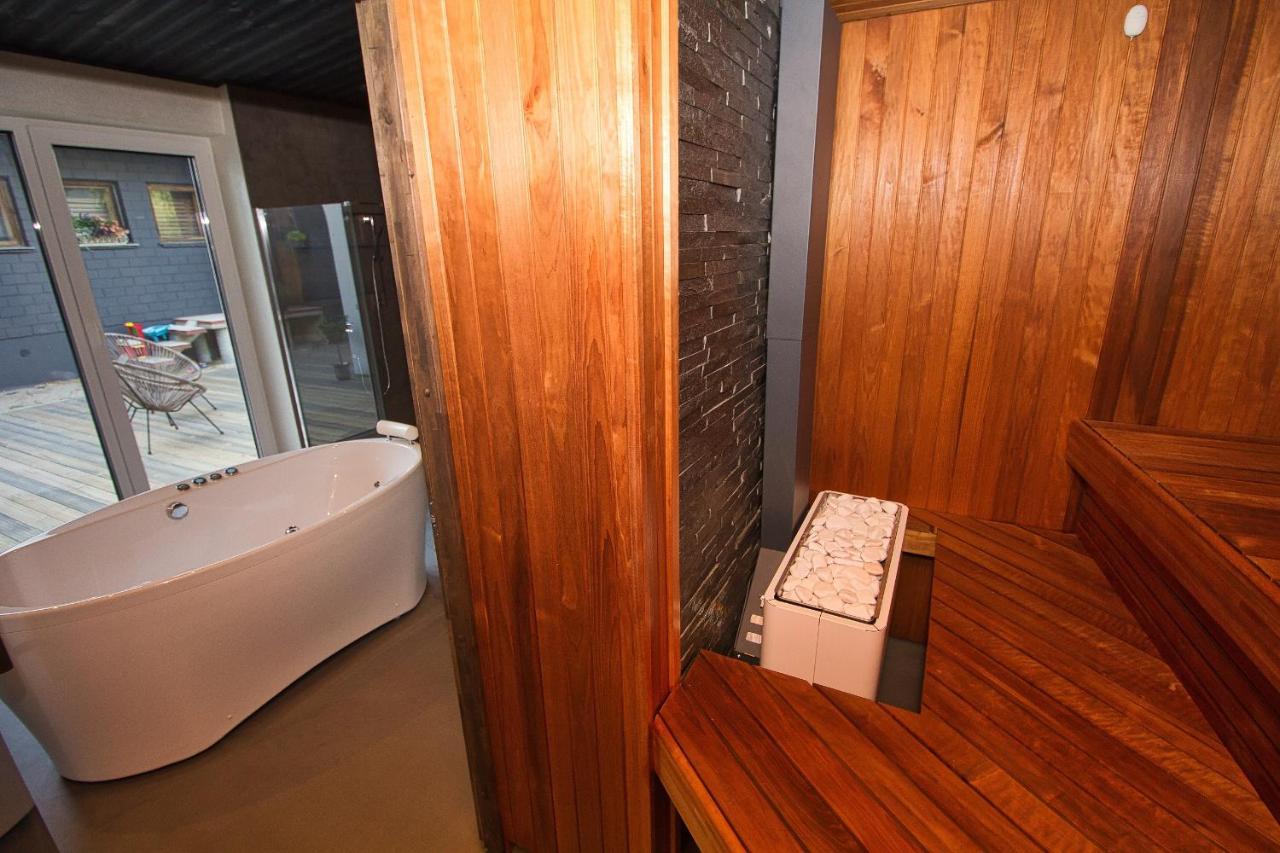 Casa Monkey Paernu With Sauna And Terrace Eksteriør billede